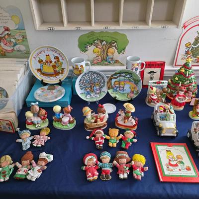 Sale Photo Thumbnail #100: Joan Walsh Anglund collectibles