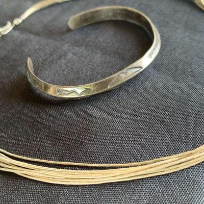 Kg111v native american sterling necklace and bracelet