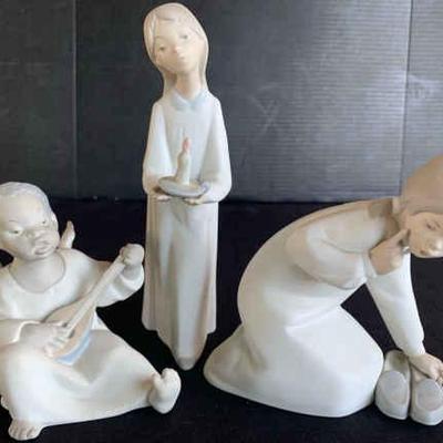 Kg184v lladro figurines