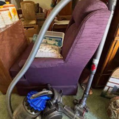 Kg181 dyson dc23 turbine head canister vacuum cleaner