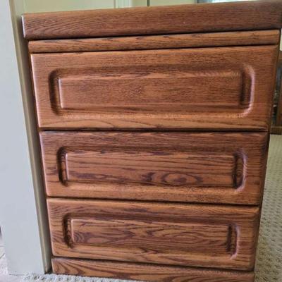 Kg217 house of oak three drawer nightstand