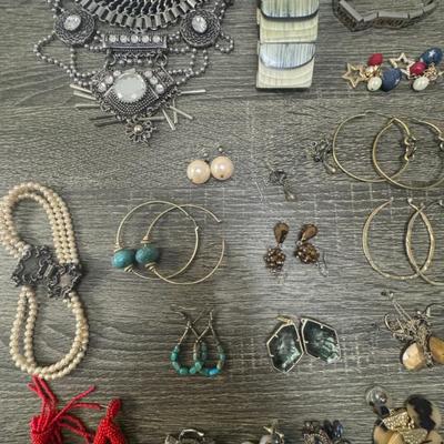 Sale Photo Thumbnail #402