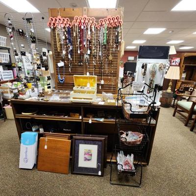 Sale Photo Thumbnail #46