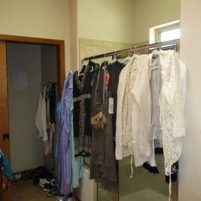 Sale Photo Thumbnail #51