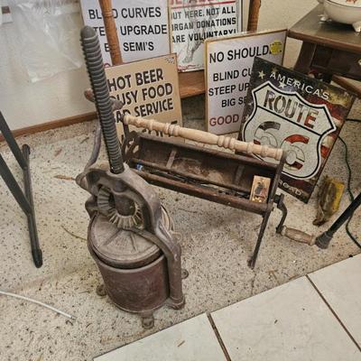 Estate sale photo
