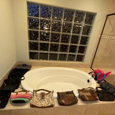 Sale Photo Thumbnail #129