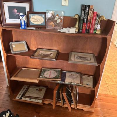 Sale Photo Thumbnail #47: Nice bookcase