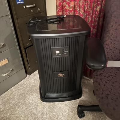 Sale Photo Thumbnail #11: Humidifier 