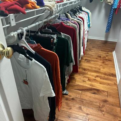 Sale Photo Thumbnail #28: Women's tops