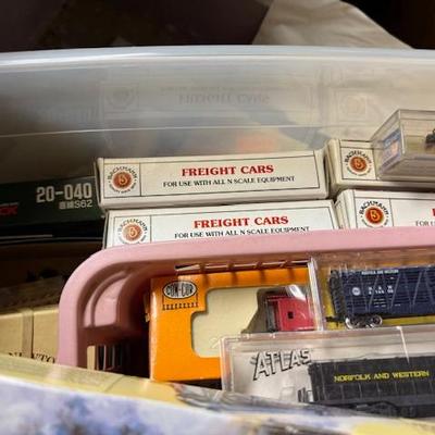 Sale Photo Thumbnail #406