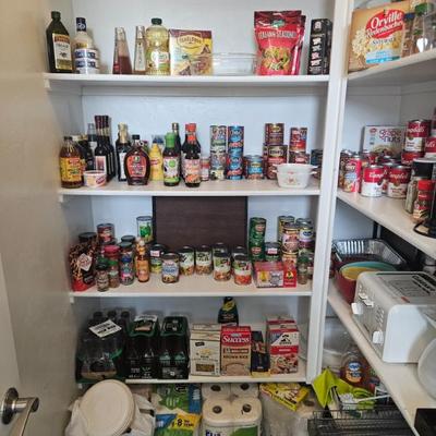 Sale Photo Thumbnail #56: Food