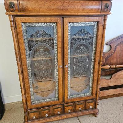 Sale Photo Thumbnail #38: Antique Hutch