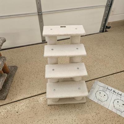 Sale Photo Thumbnail #37: Cat steps