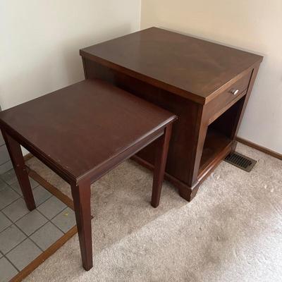 Pair of nightstandsend tables