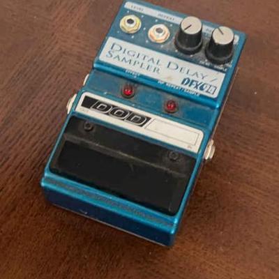 Dod dfx94 digital delaysampler guitar peda