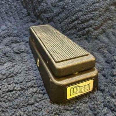 Dunlop gcb95 original cry baby wah pedal