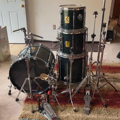 Sonor force 3000 series drum kit