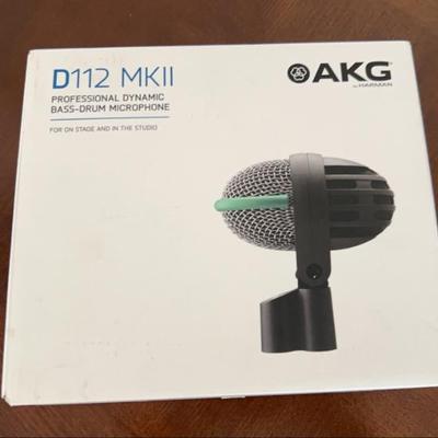 Akg d112 mkii professional dynamic bass drum microphone