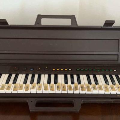 Vintage 80s yamaha portasound ps 3 digital synth