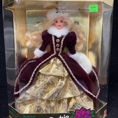 1996 Hallmark Happy Holidays Barbie #6