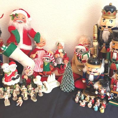 Vintage Christmas & Nutcrackers (BR2)