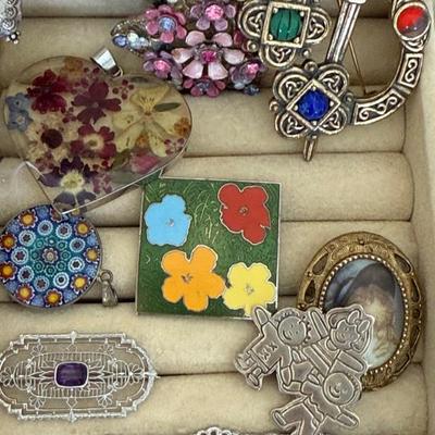 Sale Photo Thumbnail #67