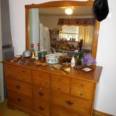 Sale Photo Thumbnail #68