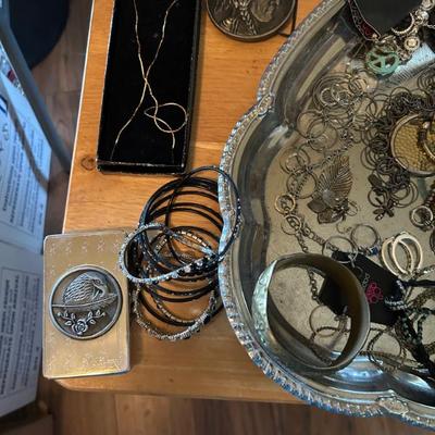 Sale Photo Thumbnail #24: Jewelry 