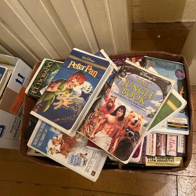 Sale Photo Thumbnail #19: Disney vhs