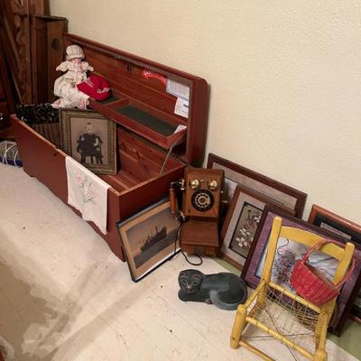 Sale Photo Thumbnail #15: Cedar chest