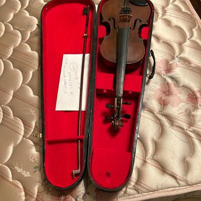 Sale Photo Thumbnail #14: Vintage violin 