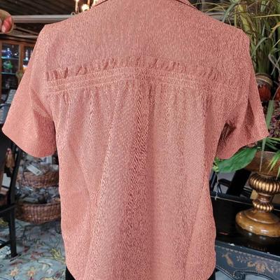 Athleta Short Sleeve Button Up Shirt with Ruffled Back Detail Size XXS