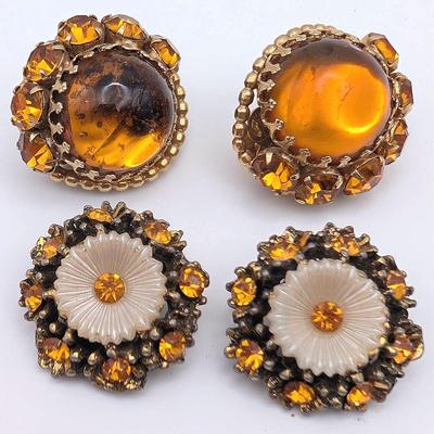 2 Pair of Vintage Clip On Earrings in Amber Tones