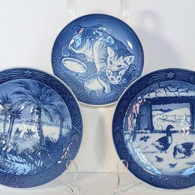 3 Royal Copenhagen Blue and White Plates | 1969 Christmas | 1972 Christmas | 1971 Mors Dag