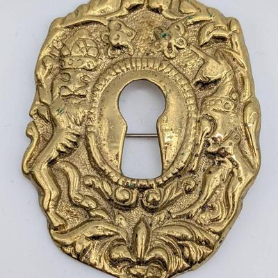 Vintage Max Rieg Colonial Williamsburg Brass Key Hole Brooch