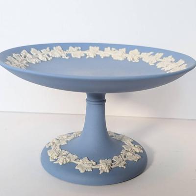 Wedgwood Jasperware Blue Grapevine Pattern Pedestal / Compote Dish