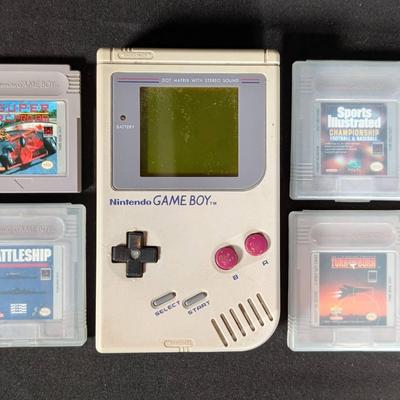 Nintendo Game Boy with Games | Super R.C. Pro Am | SI Football & Baseball | Turn & Burn | Battleship