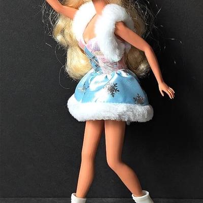 1995 Skating Star Barbie Doll Walmart Exclusive 