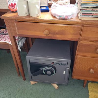 Sale Photo Thumbnail #116