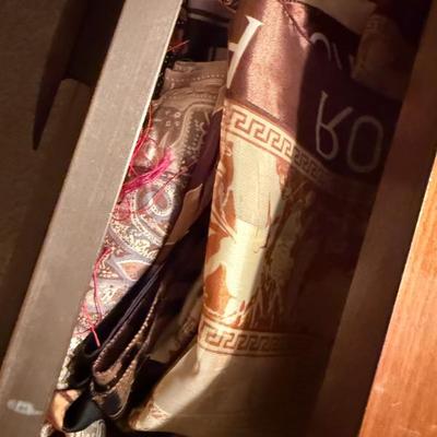 Sale Photo Thumbnail #162