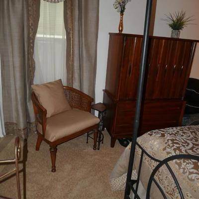 Sale Photo Thumbnail #445