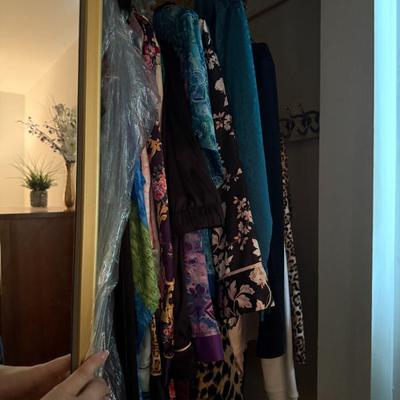 Sale Photo Thumbnail #237
