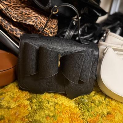 Sale Photo Thumbnail #214