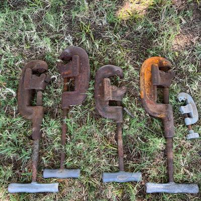 Five Pipe Vises