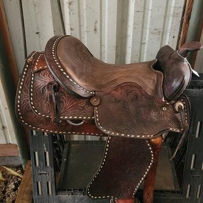 Handsome Horse Saddle