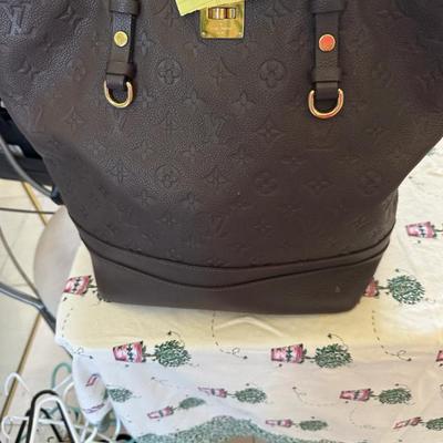 louis Vuitton brown bag