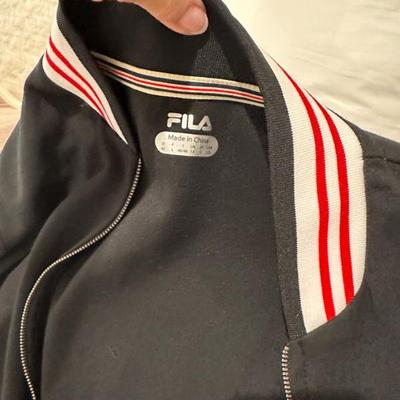 fila outfit size Large