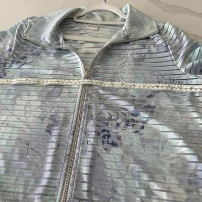 ladies sportswear top by zernergy large