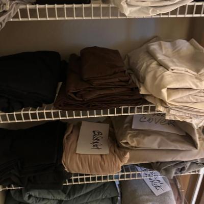 linen sheets and shams