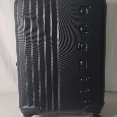 Bugatti The Classic Collection 20" Spinner Hardside Carry-On Luggage